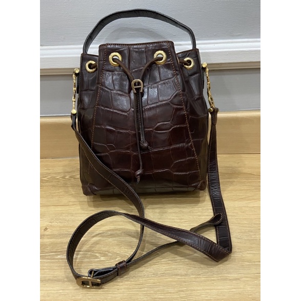 Aigner croco bucket bag