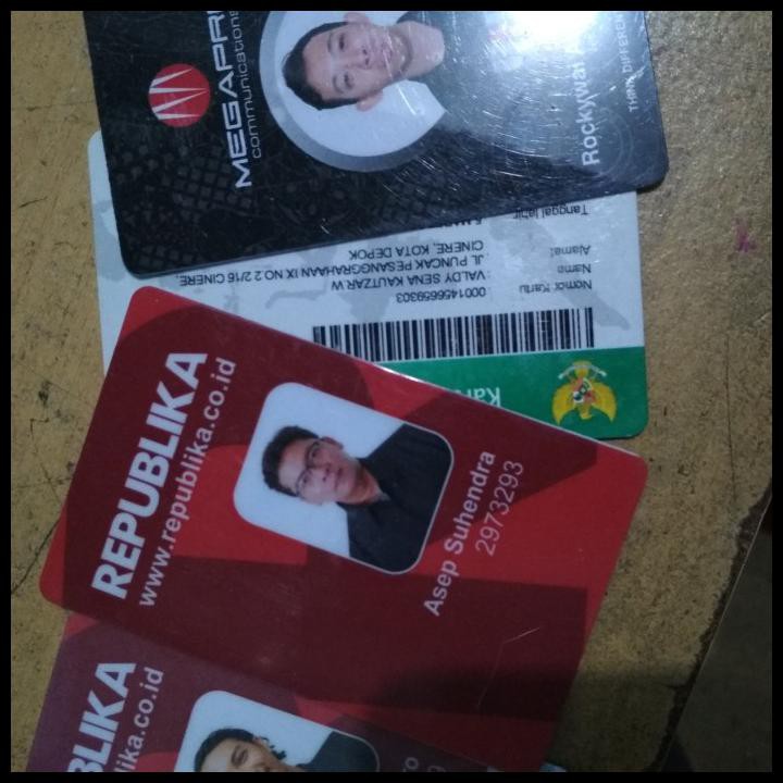 

Paket Id Card 10 Pcs
