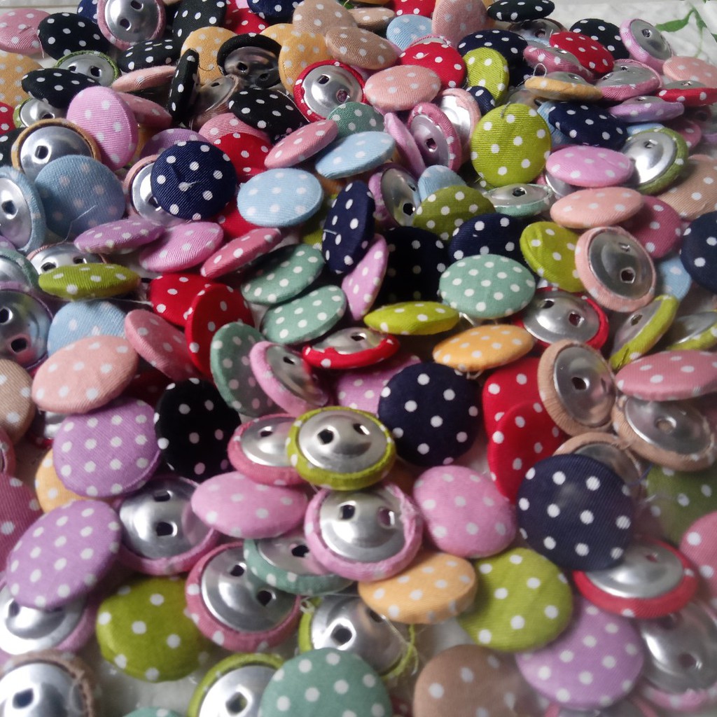 Fabric Button Kancing Bungkus Polka 2cm per 100 pcs