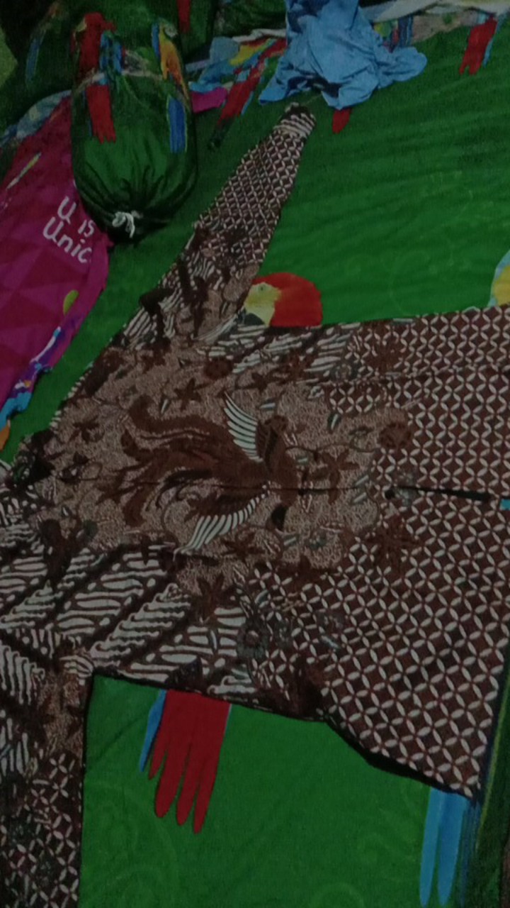 Niswara Sogan Kemeja Batik Pria Full Furing Katun Sragenan
