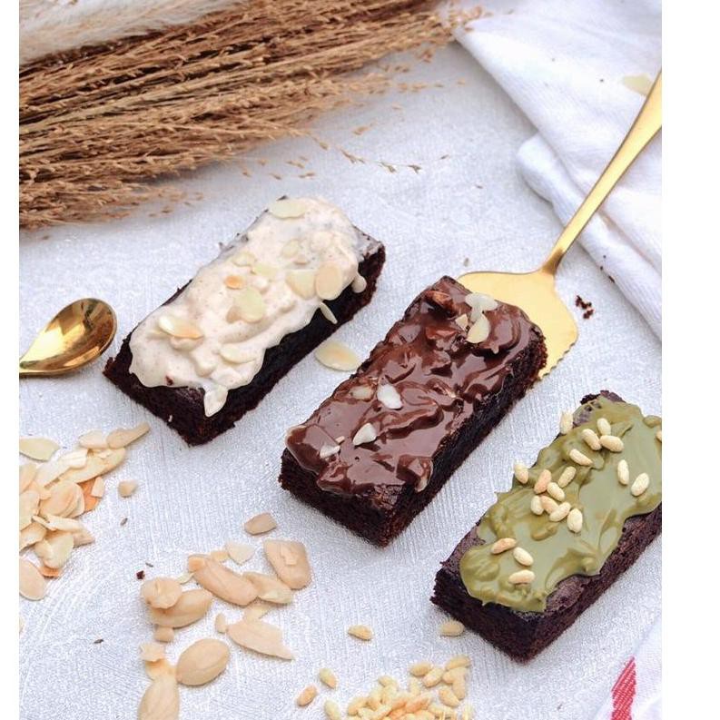 

Terkini ATCUG Mbun Brownies Panggang Ukr 22x10 78 Harga Murah
