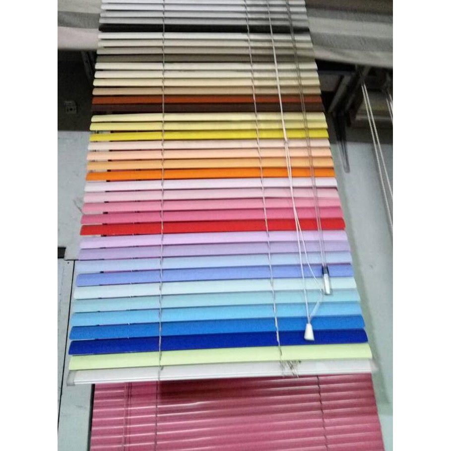 FREEONGKIR Horizontal Blind krey alumunium custom DR114