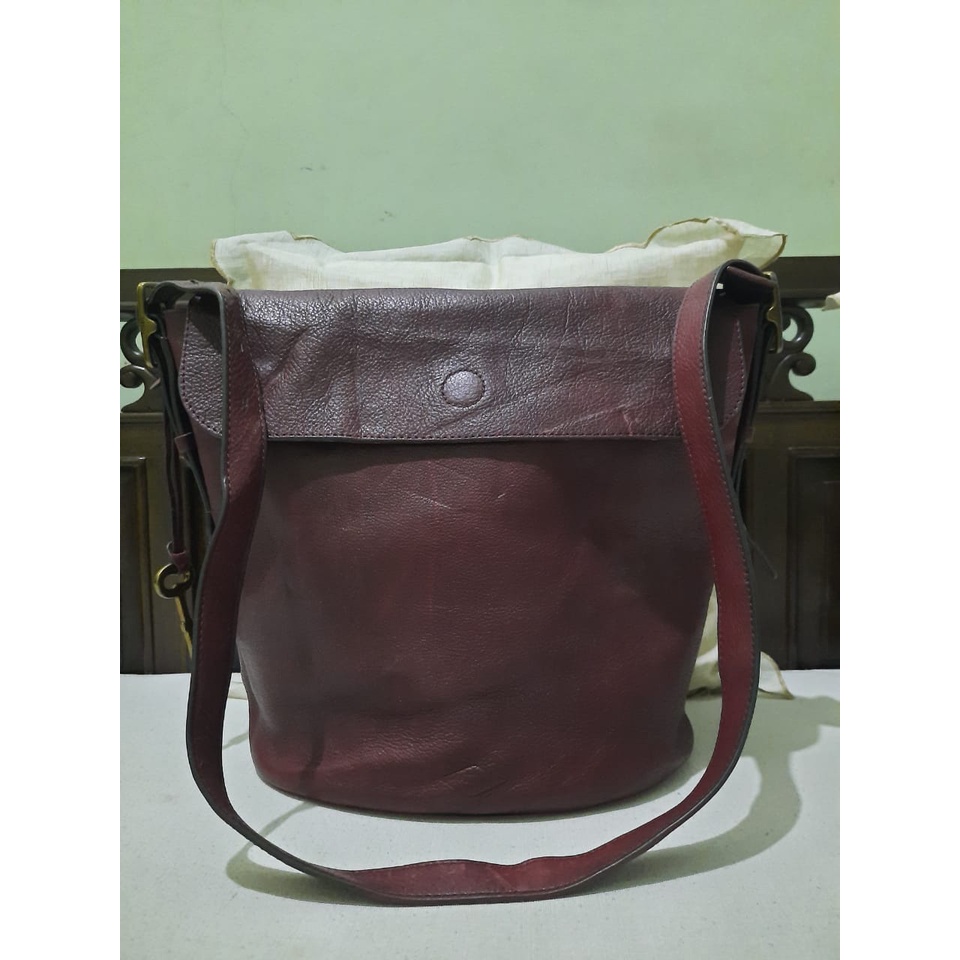 Tas Wanita Branded Second Fossil Tas Selempang