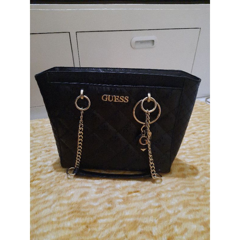 Preloved GUESS HBAGS VIN TOTE WILONA