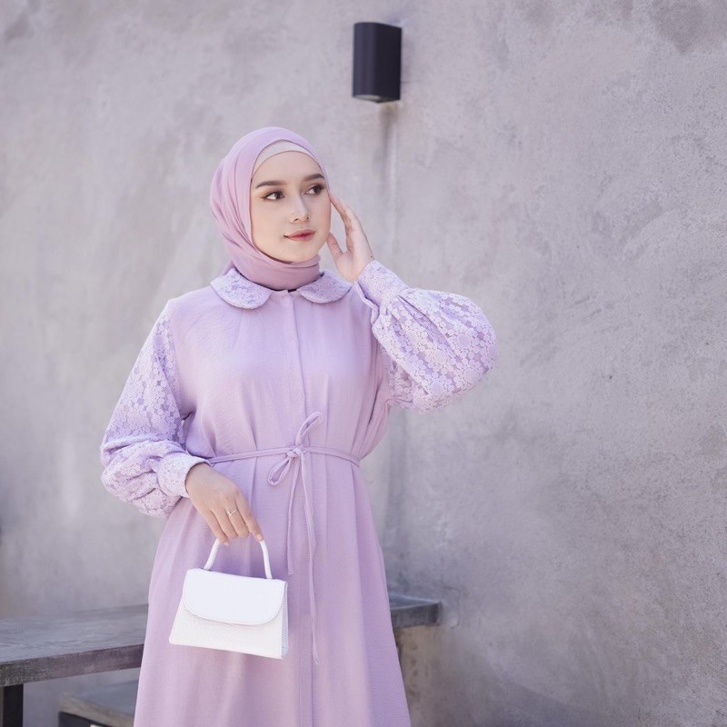 LOCANA AZKIA ABAYA LlLAC