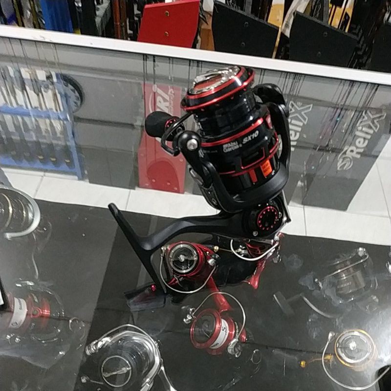 Reel Spinning Abu Garcia Revo SX SX10