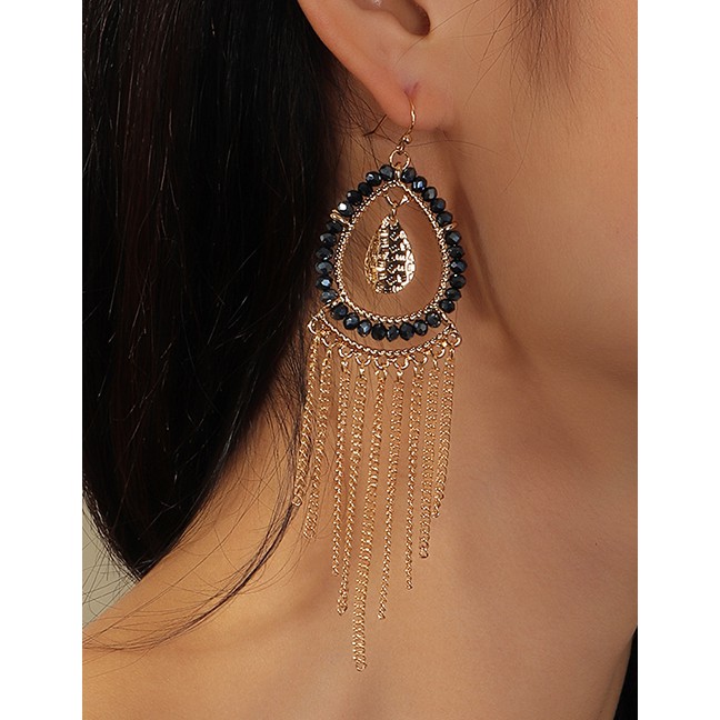 LRC Anting Gantung Fashion Black Diamond Metal Tassel Earrings F61358