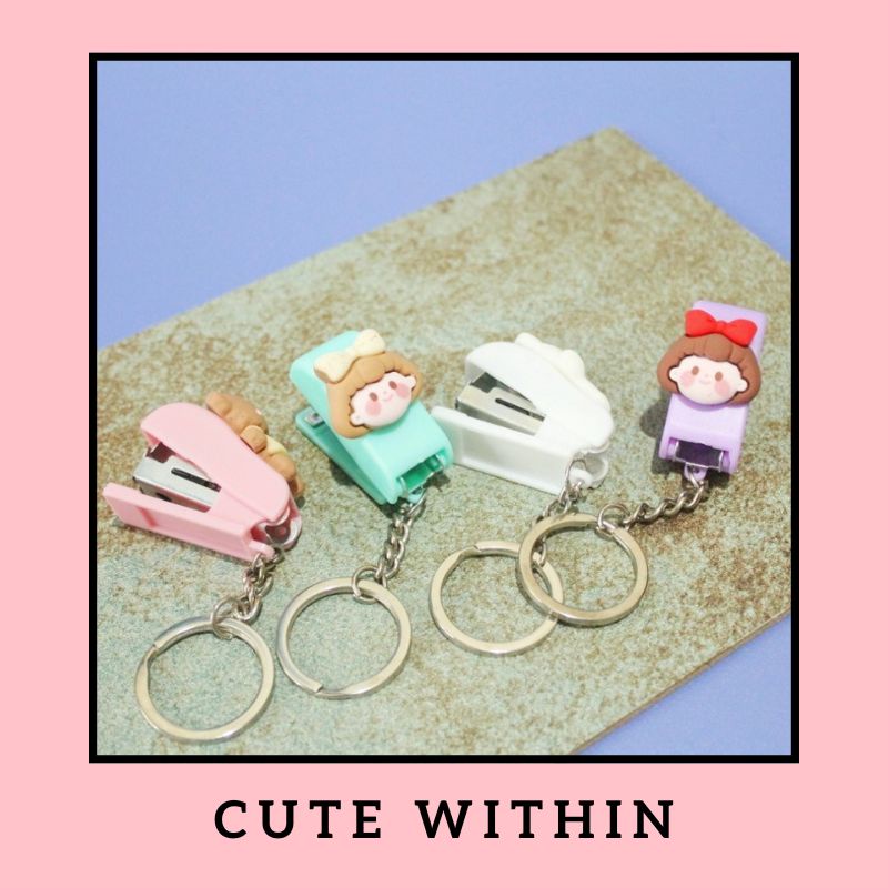 

Gantungan kunci staples stapler mini gambar cute girl - aksesoris gantungan tas lucu unik murah kpop korea keren souvenir hadiah awet cute unik alat tulis kantor sekolah