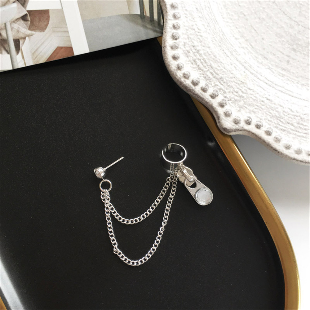 【COD Tangding】1pc Cool Hip-hop Girl Zipper Chain Rhinestone Ear Clip Punk Girl Bungee Earring