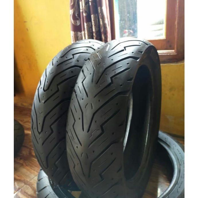 ban nmax merk Pirelli 110/70-13 vs 130/70-13