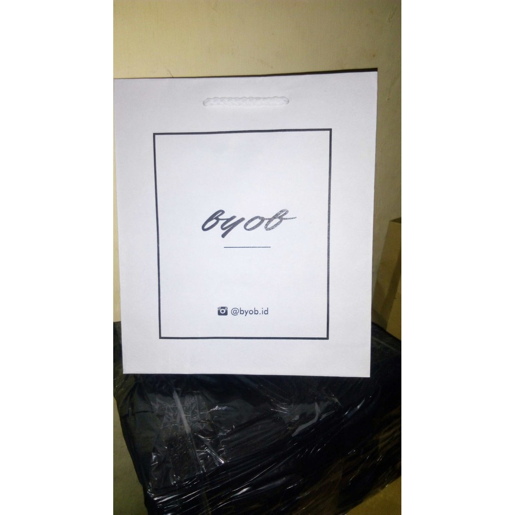 

tas Souvenir craf putih uk 24x9x32 sablon