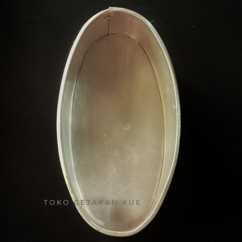 Loyang Oval