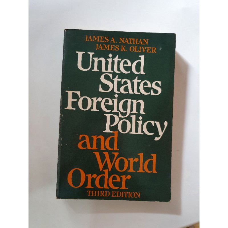 

Buku United States Foreign Policy & World Order