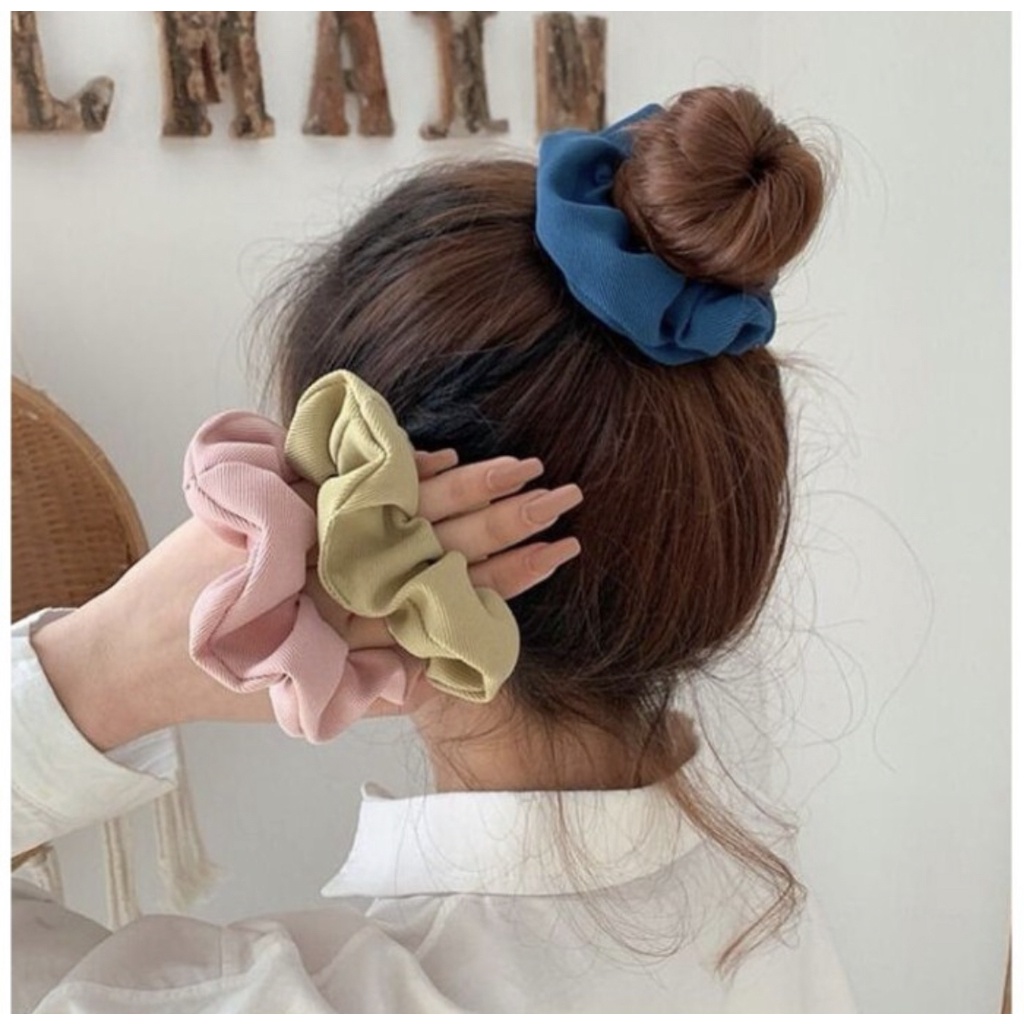 Scrunchie Premium Ikat Rambut Bahan Premium / Scrunchie Hijab Cepol (Warna Random-Tidak Dapat Pilih)