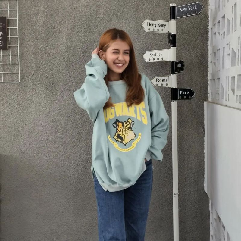 Hogwarts sweater XXL