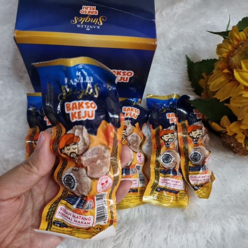 

Bakso Keju/Ori Kanzler isi 4 enak bangettt (minimal beli 3/campur dgn produk yg lain)