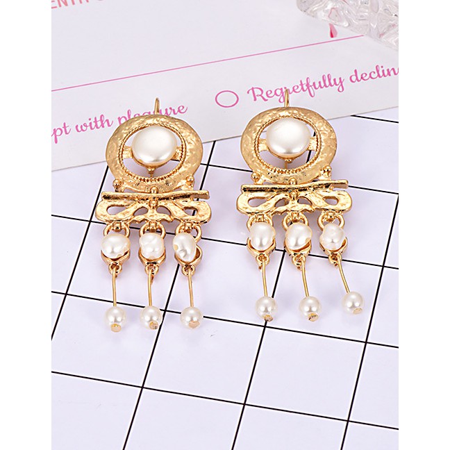 LRC Anting Gantung Fashion Gold Alloy Pearl Tassel Earrings F32679