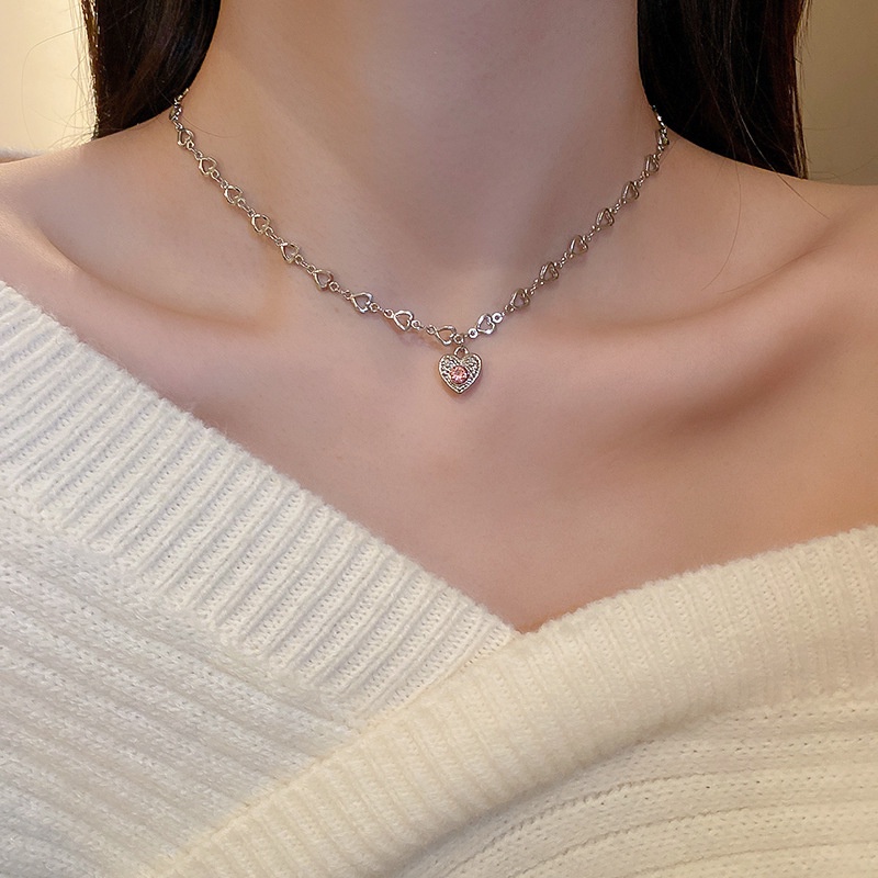 Set Kalung Desain Hati Aksen Berlian Untuk Aksesoris