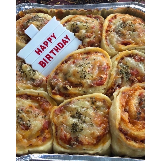 

Pizza roll isi 9