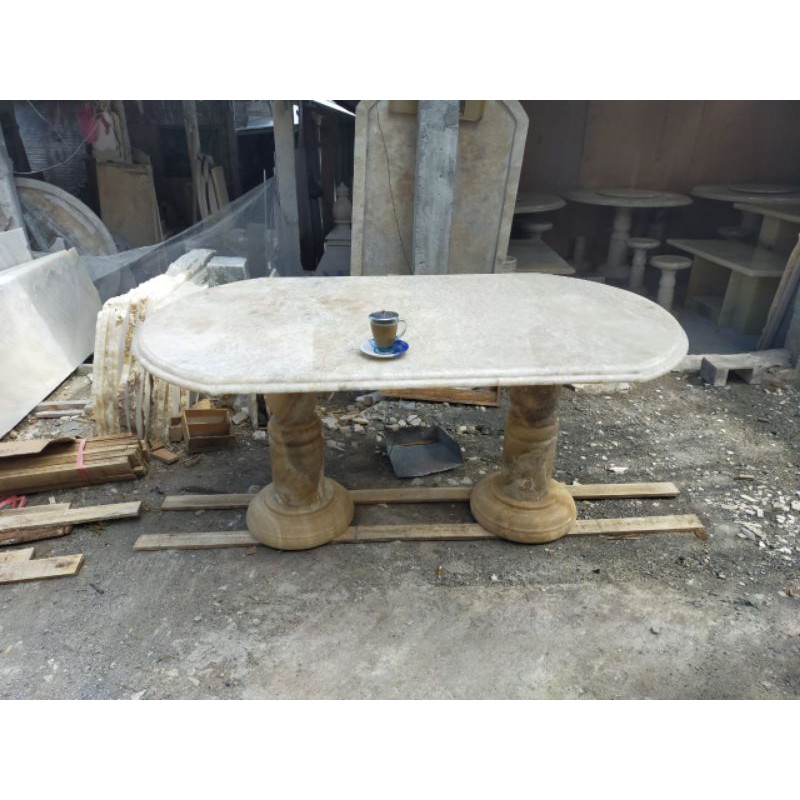 Meja Makan Onyx daun oval kaki 2 pilar 160x100x75