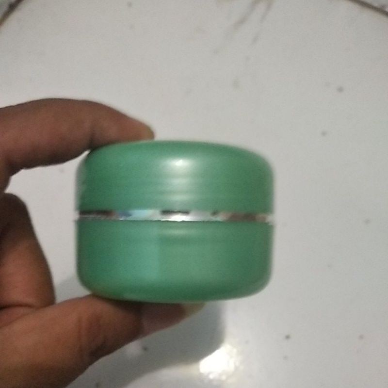 POT KRIM 30gr HIJAU HIJAU LUMUT