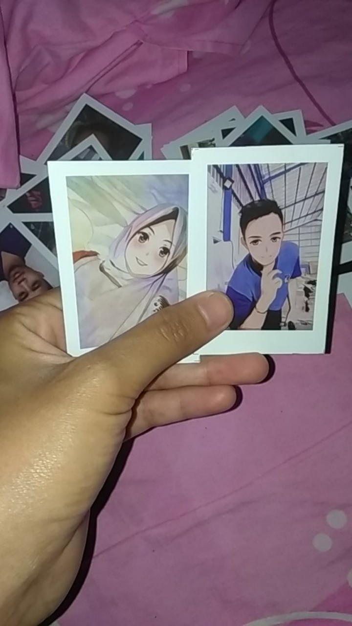Cetak Polaroid Mini Ukuran (5,2 Cm X 7,75 Cm) Proses Kilat