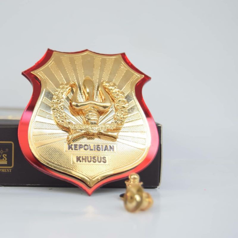 KEWENANGAN KEPOLISIAN KHUSUS POLHUT