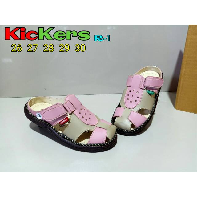 Sepatu Kickers Anak