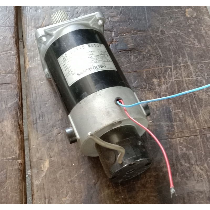 DC Servo Motor M818T - 031 SANYO DENKI