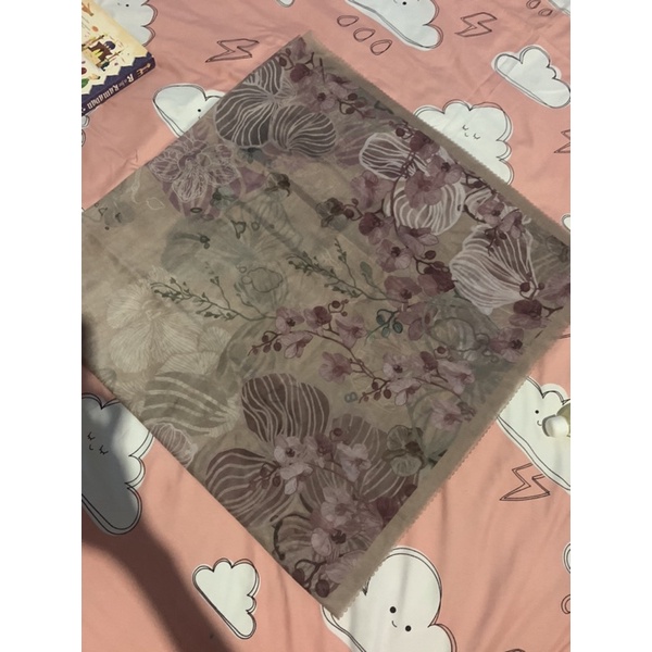 buttonscarves orchide series rugby tan