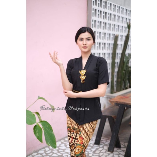 KEBAYA KARTINI KEBAYA SIFON CREM KEBAYA BALI