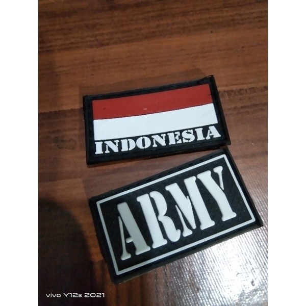 PATCH RUBBER LOGO BENDERA MERAH PUTIH BESAR 10X5 TULISAN INDONESIA PUTIH/TEMPELAN EMBLEM KARET VLCRO