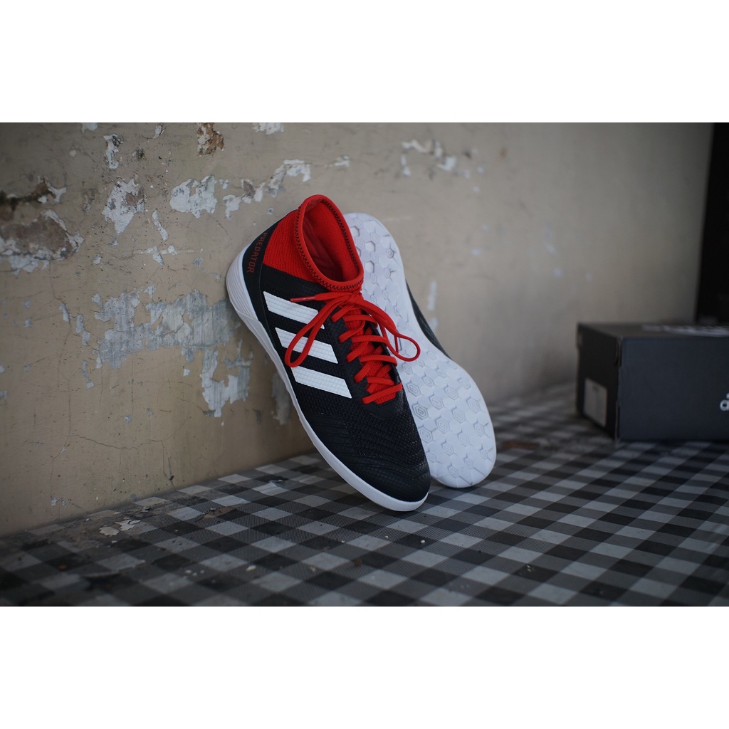 Sepatu Adidas Futsal Predator Tango 18.3 IN Black Red Original