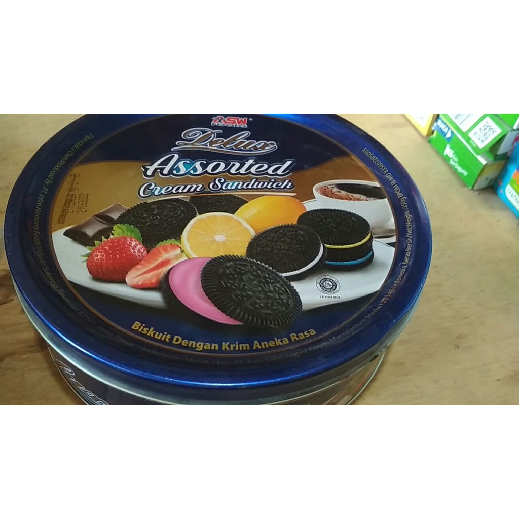 

Delux Assorted Cream Sandwich 250 g