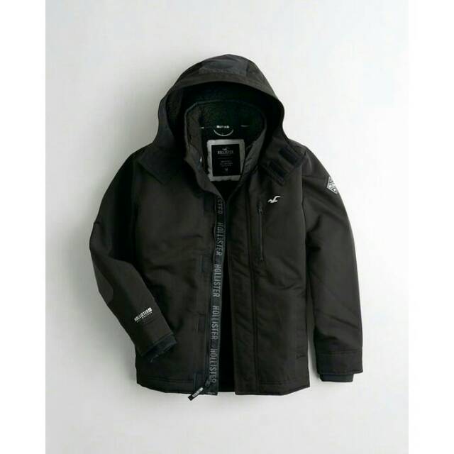 JAKET MUSIM DINGIN HOLLISTER ALL WEATHER SHERPA LINED JACKET FULL BLACK-JAKET HOODIE TRAVELING PRIA