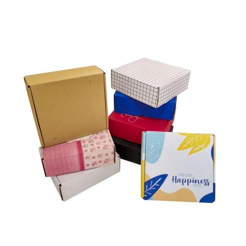 

Box 22x22x8 cm Kardus/Polos/Kemasan/Hampers/Nasi