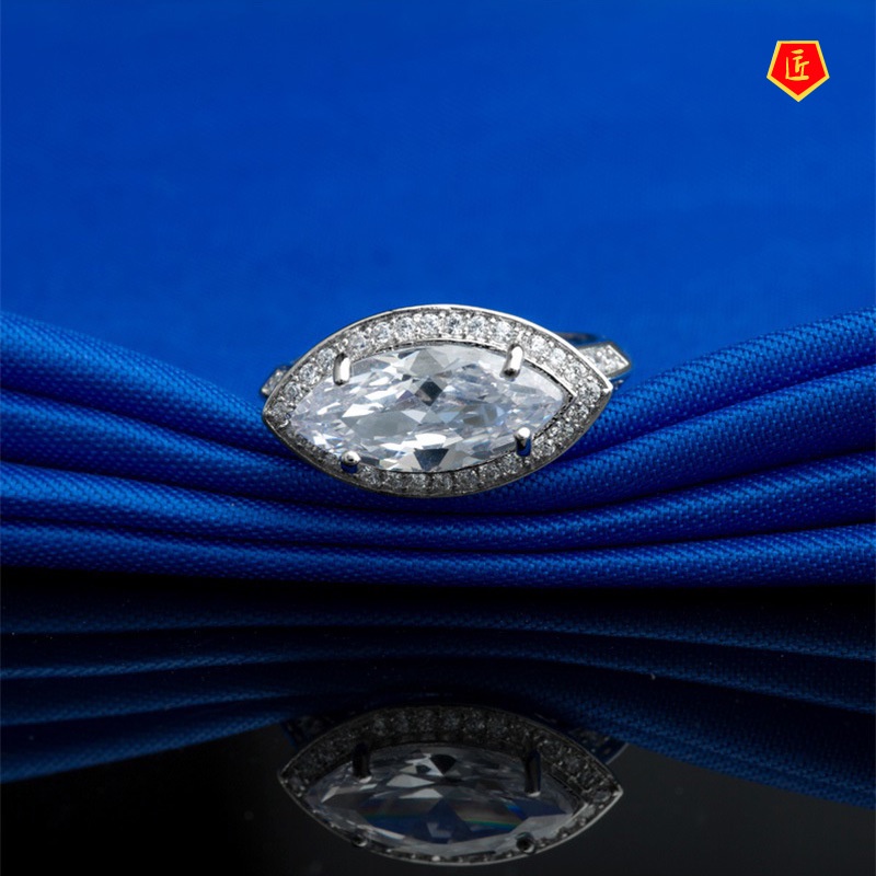 [Ready Stock]Creative Fashion Punk Horse Eye Rhinestone Ring