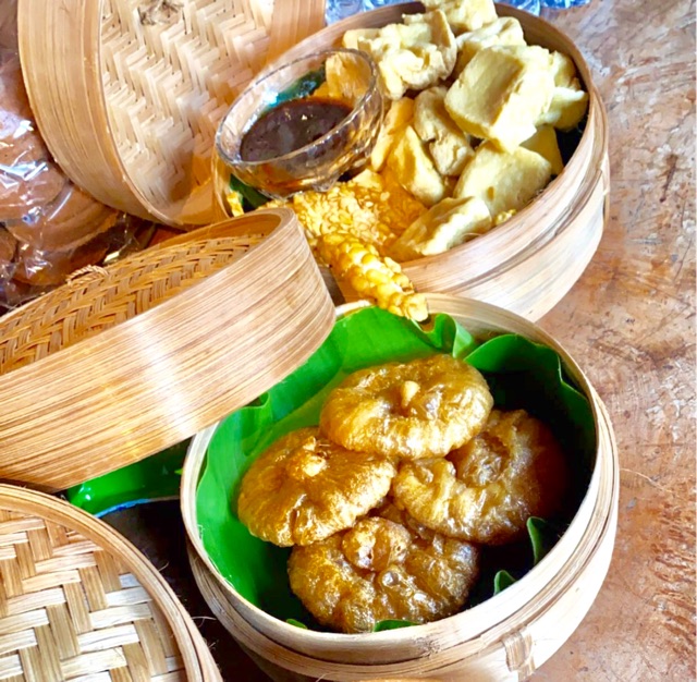 Wadah saji dimsum/jajanan/kue diameter 25cm