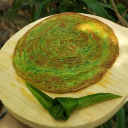 

ROTI MARYAM CANAI CANE PANDAN (frozen food)