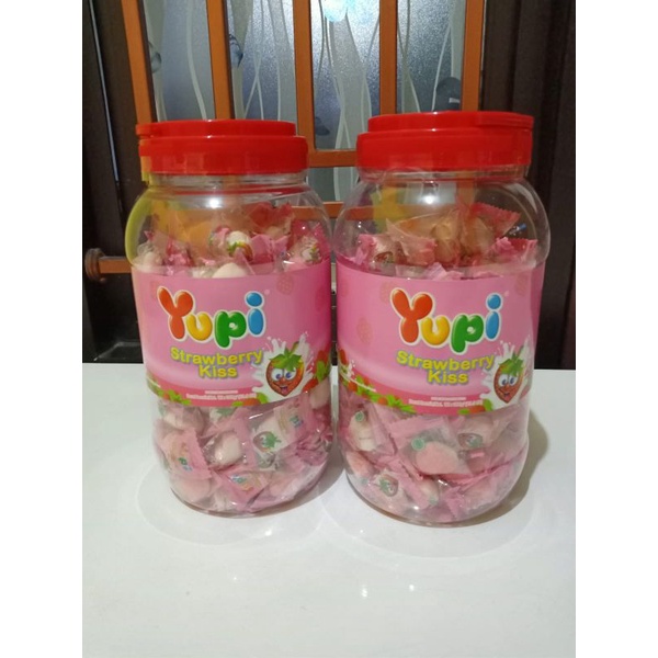 

Yupi Kiss 300gr