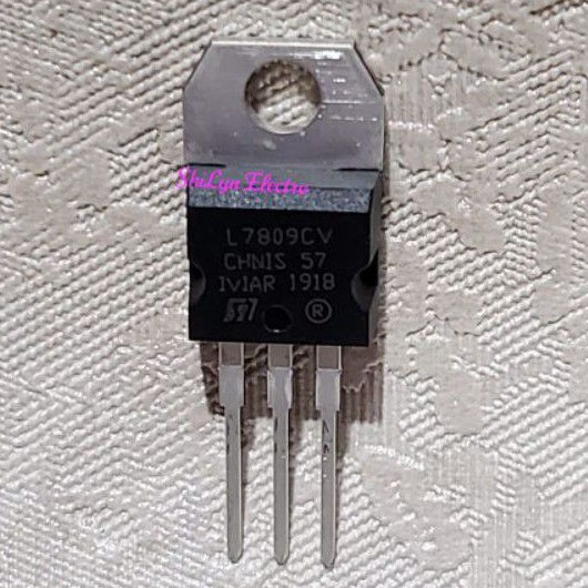 TRANSISTOR 7809 L7809 L7809CV LM7809 ST