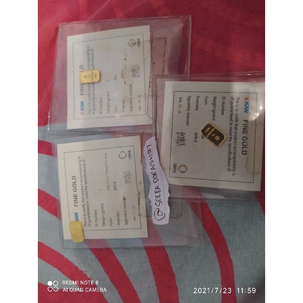 emas antam potrait retro