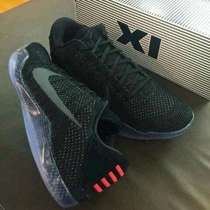 kobe 11 elite low black space
