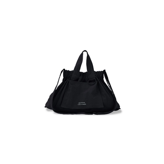 beyond the vines M dumpling bag (READY STOCK)