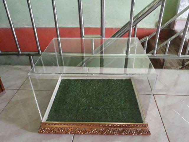 Alas Kotak Hantaran/seserahan Rumput Sintetis Swiss/jepang Ukuran Kostume