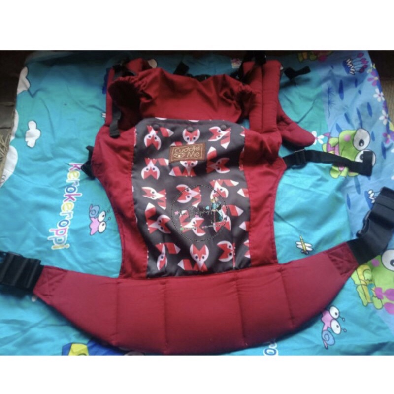 Preloved cuddle me lite carrier