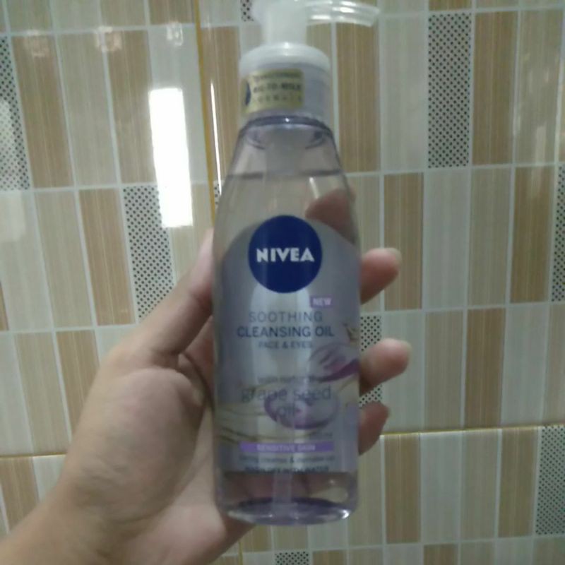 Nivea Cleansing Oil - Grape Seed Oil