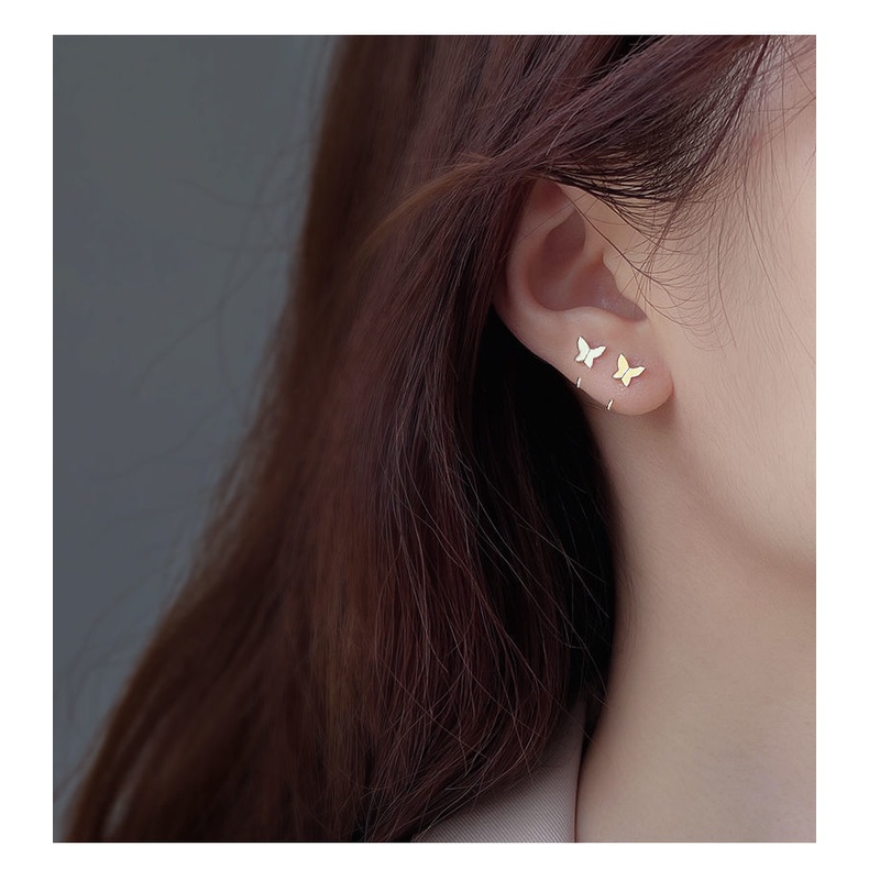 INS Fashion Trend Butterfly Earrings Female 2021 New Korean Temperament Simple and Versatile Earrings Design Sense Accessories Jewelry Gifts