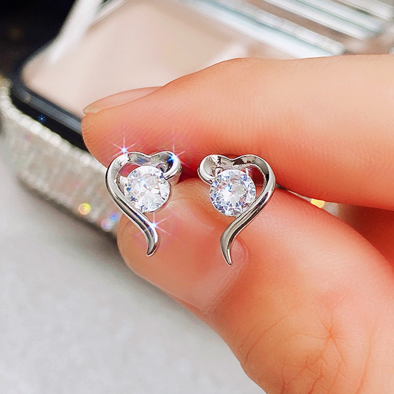 Fancyqube Anting Stud Desain Hati Kunci Rendah Gaya Elegan Untuk Aksesoris Pernikahan Wanita