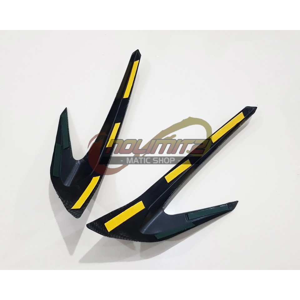 Cover Tutup Garnis Lis Alis Lampu Depan NEMO Carbon Vario 125 150 2018